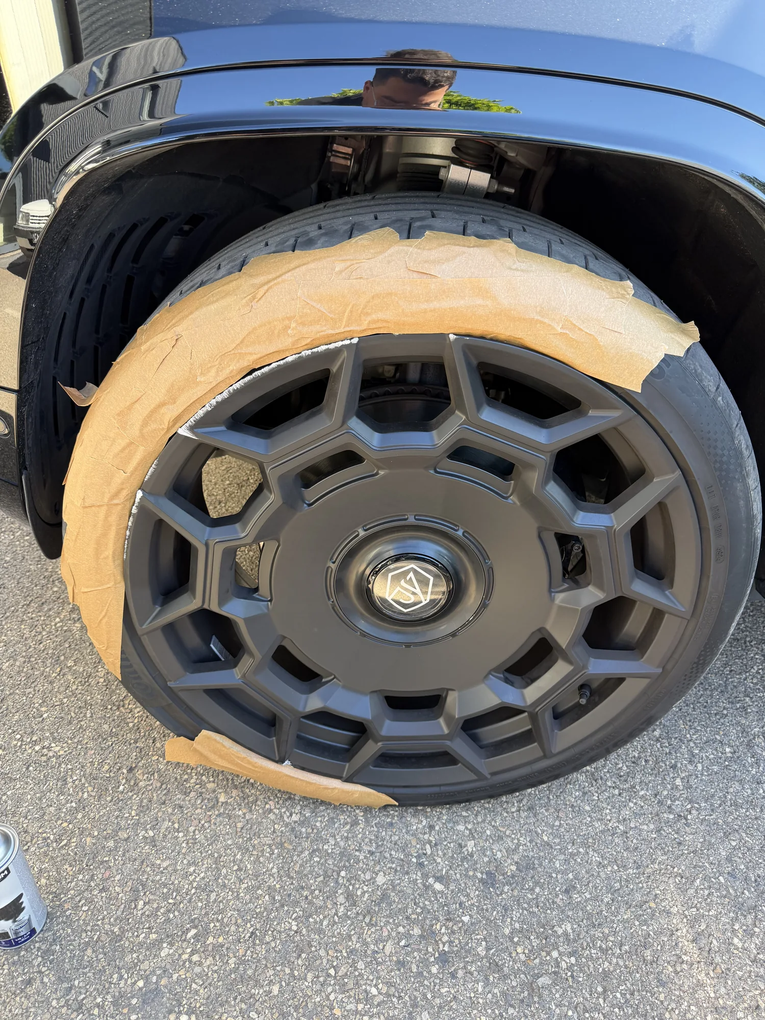 Masquage jante Land Rover Defender avant peinture — préparation REYNOV